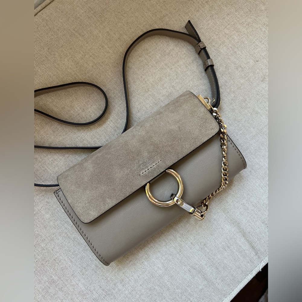 Chloe Faye Mini Chain Smooth Suede Shoulder Bag in Grey